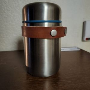 Black and Blum Insulated lunch canister